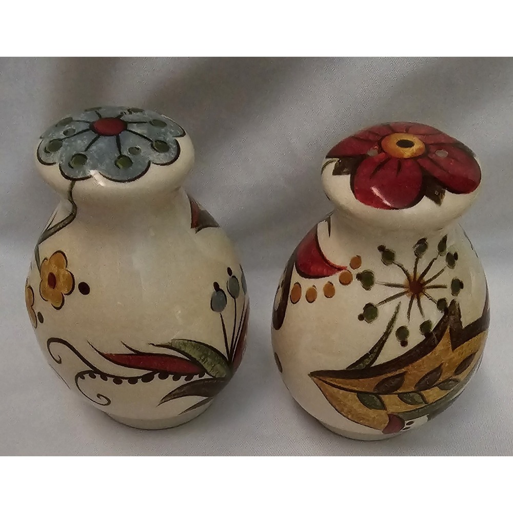 Pier 1 Imports Discontinued Salt & Pepper Shaker Set Carynthum Earthenware - Picture 7 of 15